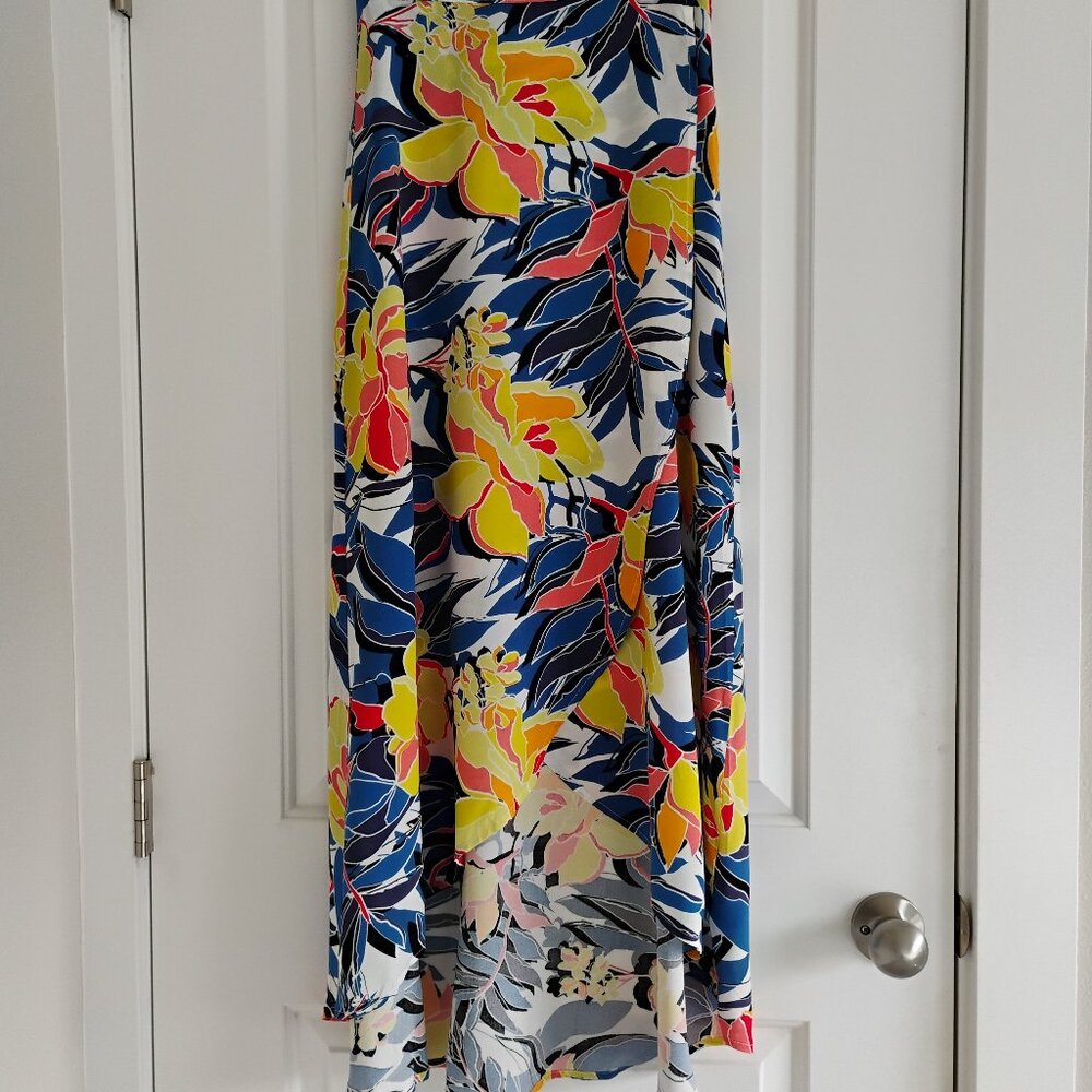 LIKE NEW Alya Tropical Maxi Wrap Skirt Size S